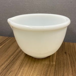 Vintage milk glass mixing bowl with pour spout